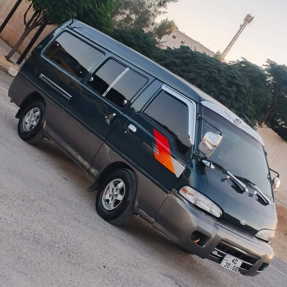 هونداي H100 2001 - صورة 2