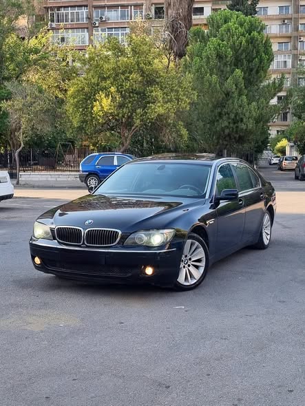 بي ام دبليو 730 2004 - صورة 1