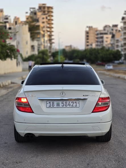 مرسيدس C180 2011 - صورة 2