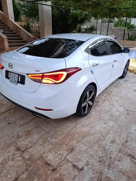 هيونداي افانتي 2014 - صورة 4