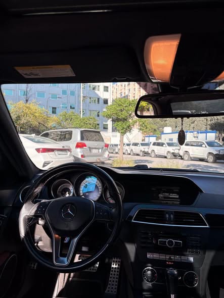 مرسيدس C300 2014 - صورة 3