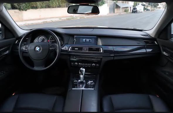 بي إم دبليو 730Li 2010 - صورة 2