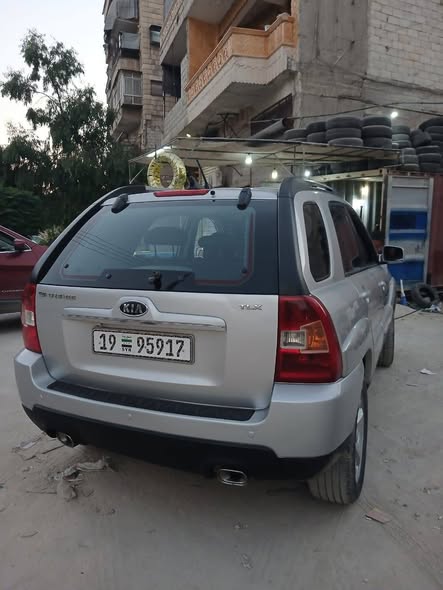 كيا سبورتاج 2010 - صورة 3