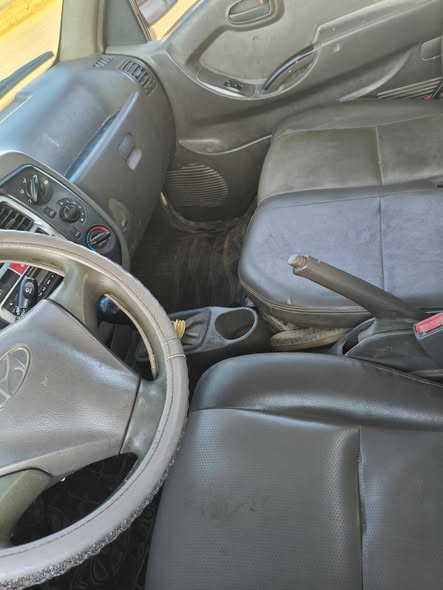 هيونداي H-100 2007 - صورة 3