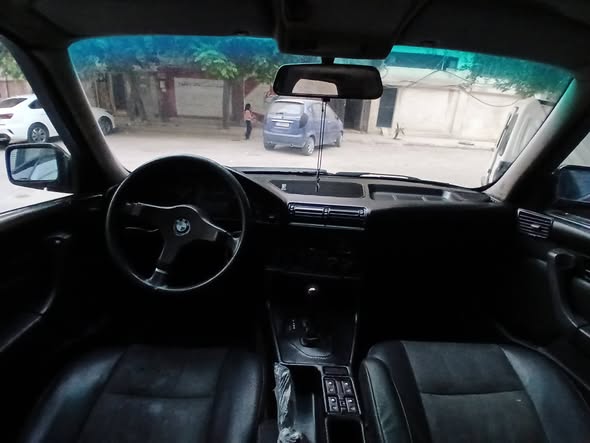 بي ام 530 1991 - صورة 3