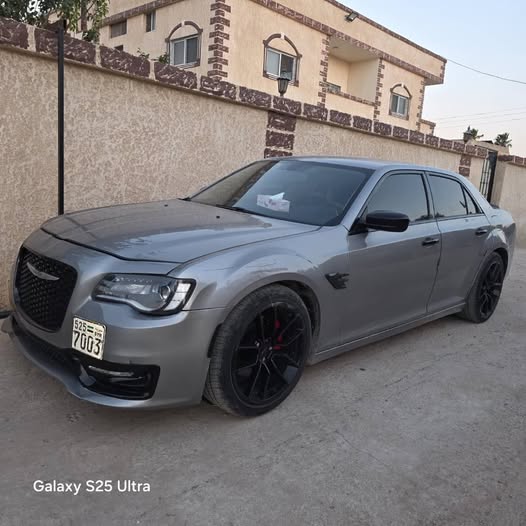 كرايزلر 300C 2013