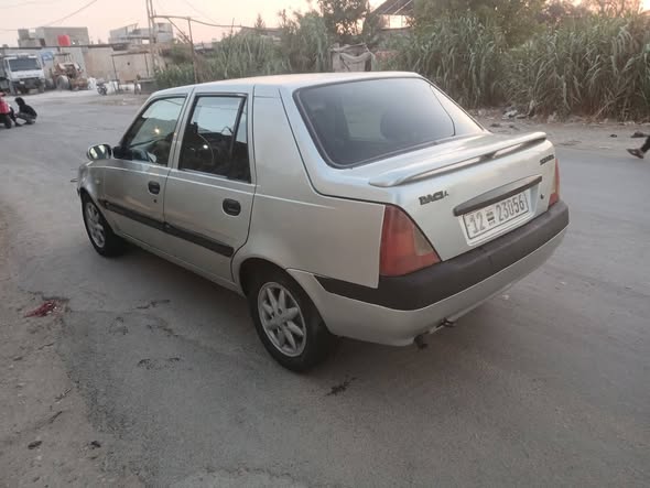 داسيا سولنزا 2004 - صورة 2