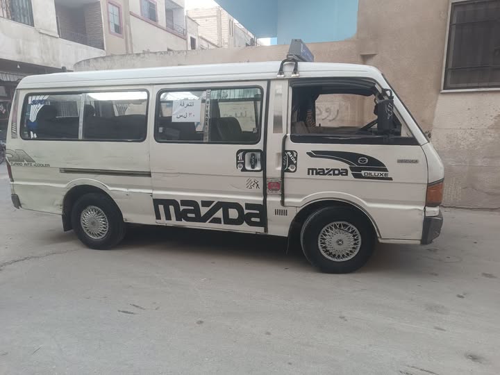 مازدا سرفيس 1996