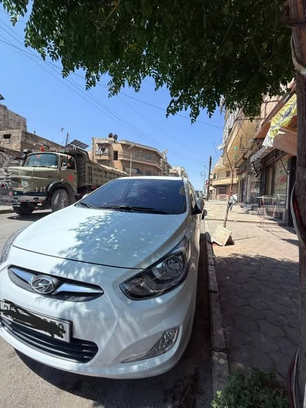 هيونداي اكسنت 2015 - صورة 2