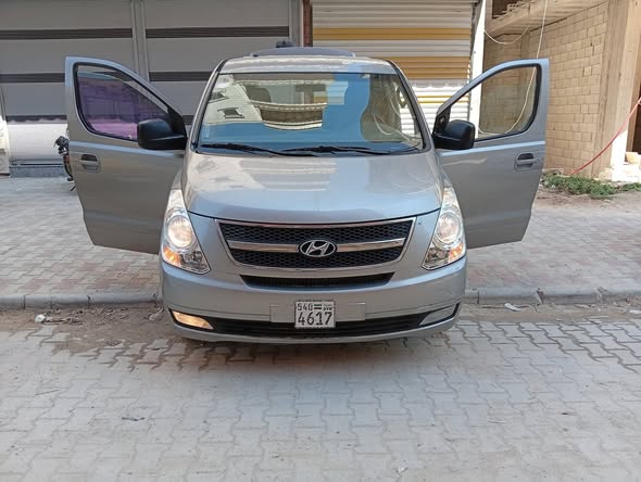هيونداي H-1 2011 - صورة 1