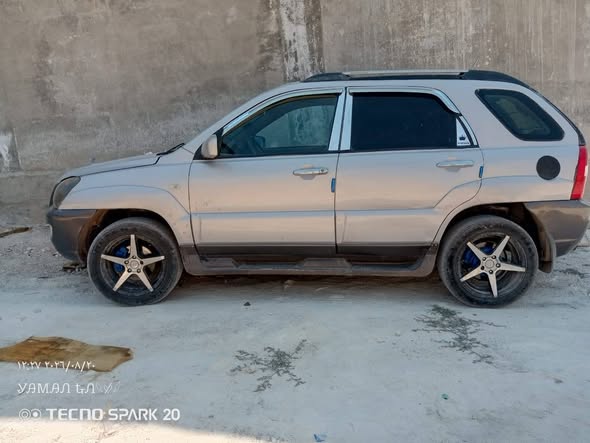 كيا سبورتاج 2005 - صورة 3