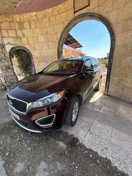 كيا سورنتو 2018 - صورة 4