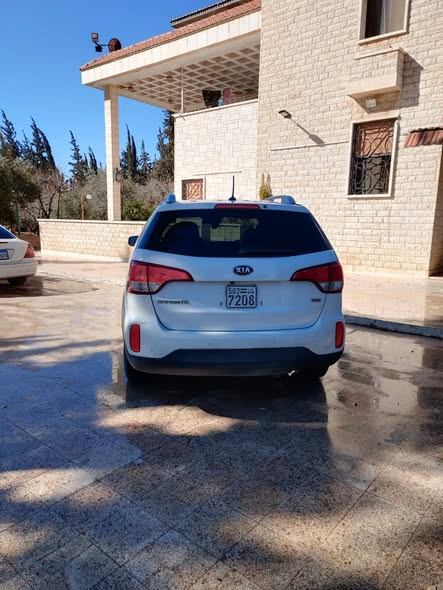 كيا سورينتو 2015 - صورة 3