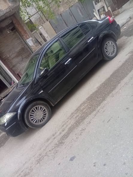 رينو ميجان 2007 - صورة 2