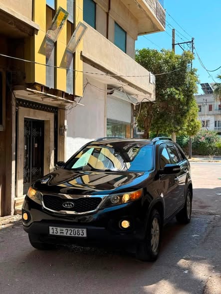 كيا سيرنتو 2011 - صورة 3