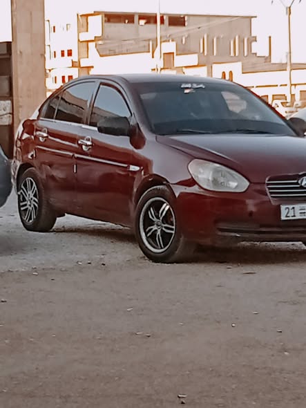 هيونداي فيرنا 2008 - صورة 1