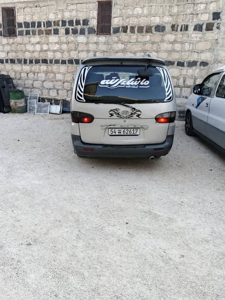 هيونداي اتش-100 2000 - صورة 2