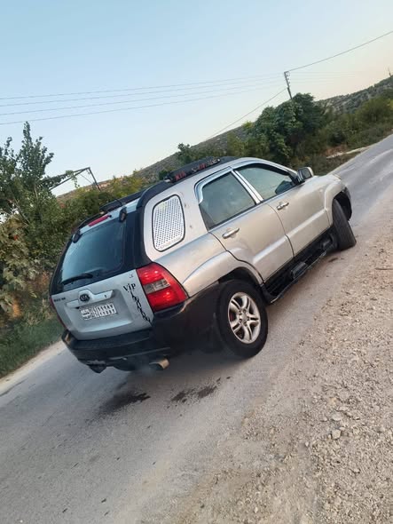 كيا سبورتاج 2006 - صورة 2