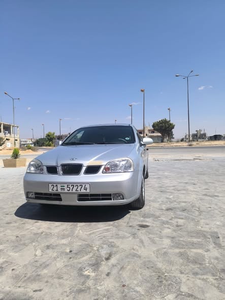 دايو لاسيطي 2004 - صورة 2