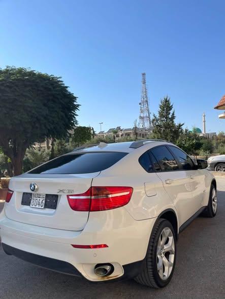 بي ام X6 2012 - صورة 1