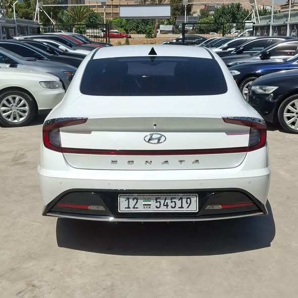 هونداي سوناتا 2022 - صورة 2