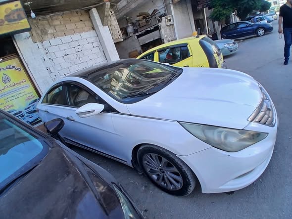 هيونداي سوناتا 2011 - صورة 3