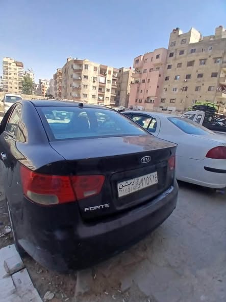 كيا فورتي 2010 - صورة 1