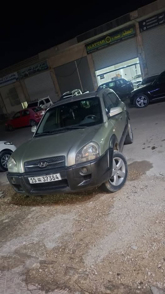 هيونداي توسان 2004