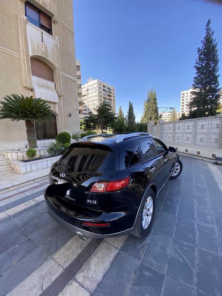 إنفينيتي اف اكس 35 2005 - صورة 2