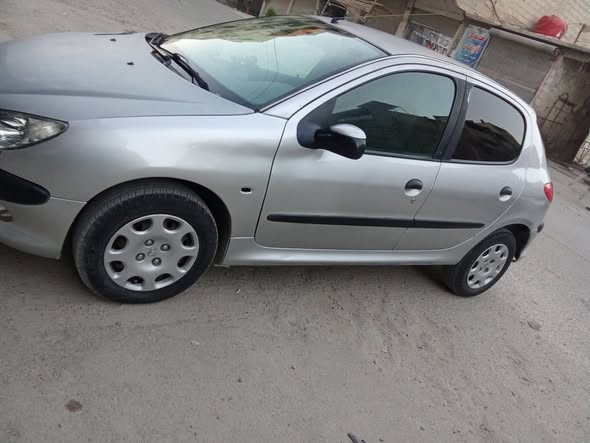 بيجو 206 2005 - صورة 1