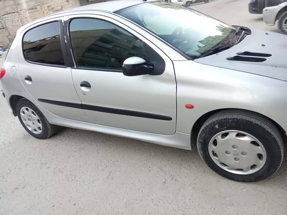 بيجو 206 2005 - صورة 5