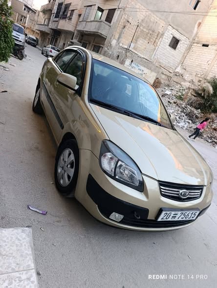 كيا ريو 2009 - صورة 1