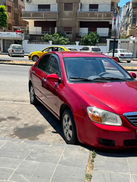 كيا سيراتو 2008 - صورة 3