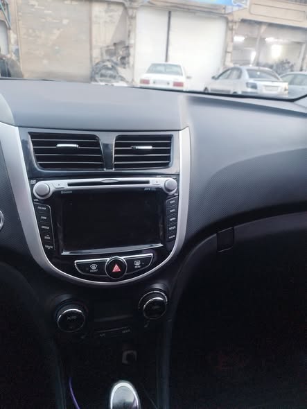هونداي اكسنت 2014 - صورة 4