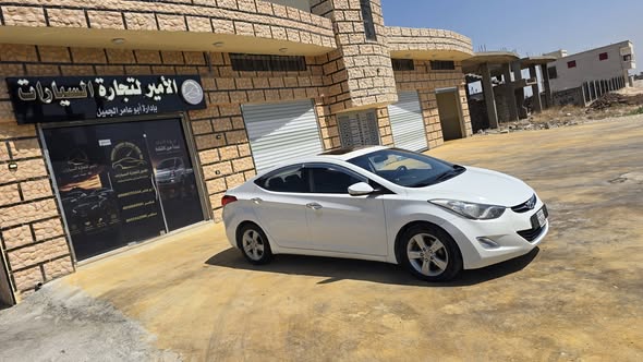 هيونداي إلنترا 2012 - صورة 3