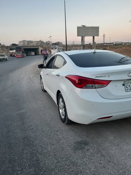 هيونداي النترا 2012 - صورة 2