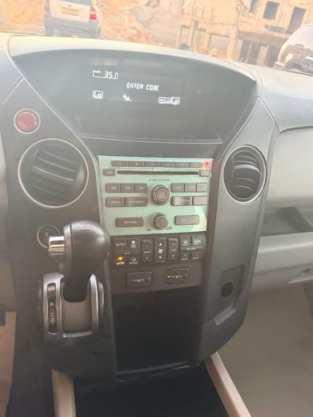 هوندا بايلوت 2015 - صورة 2