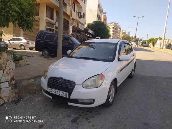 هيونداي فيرنا 2010 - صورة 4