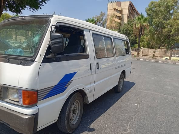 مازدا مكرو 1994 - صورة 2