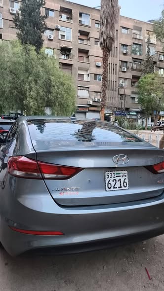 هيونداي أفانتي 2017 - صورة 4
