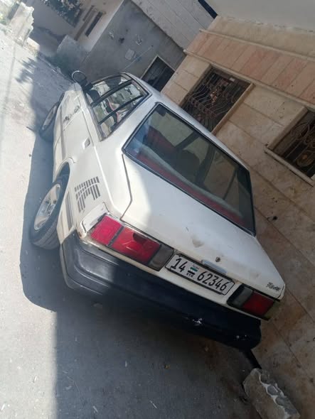 نيسان صني 1983 - صورة 1