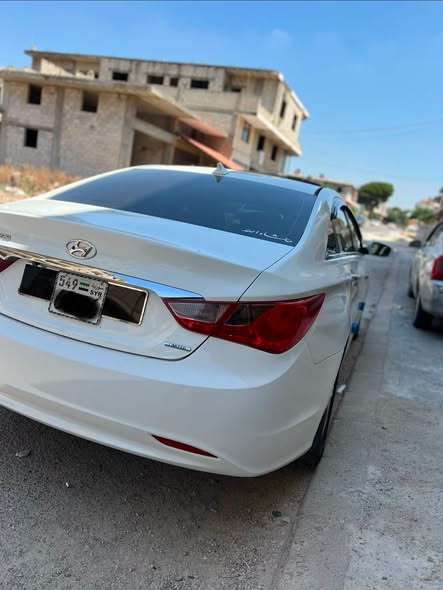 هيونداي سوناتا 2013 - صورة 1