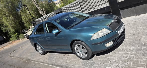 سكودا اوكتافيا 2008 - صورة 3