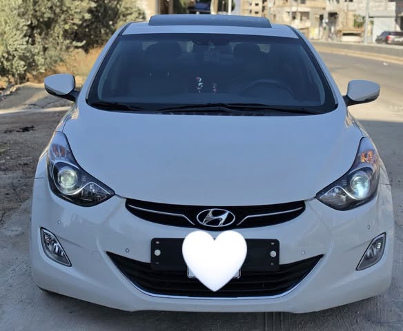 هيونداي إلنترا 2012 - صورة 2