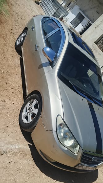 هيونداي آفانتي 2007 - صورة 3