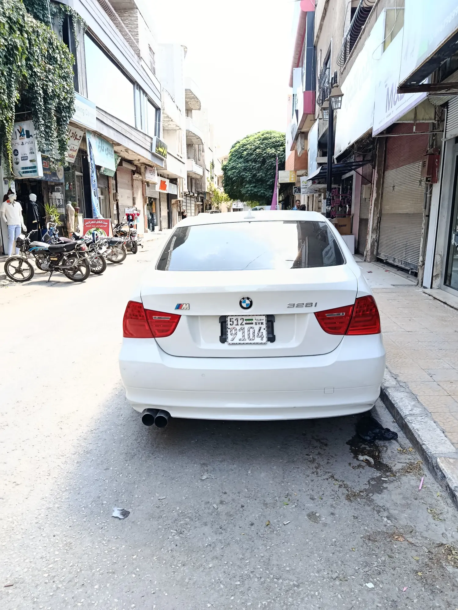 بي أم دبليو 328i اكس درايف - صورة 3