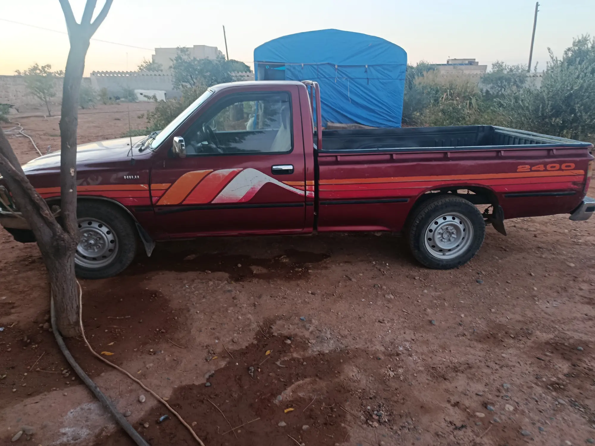 تويوتا بيك أب 1993 بحالة ممتازة - صورة 1