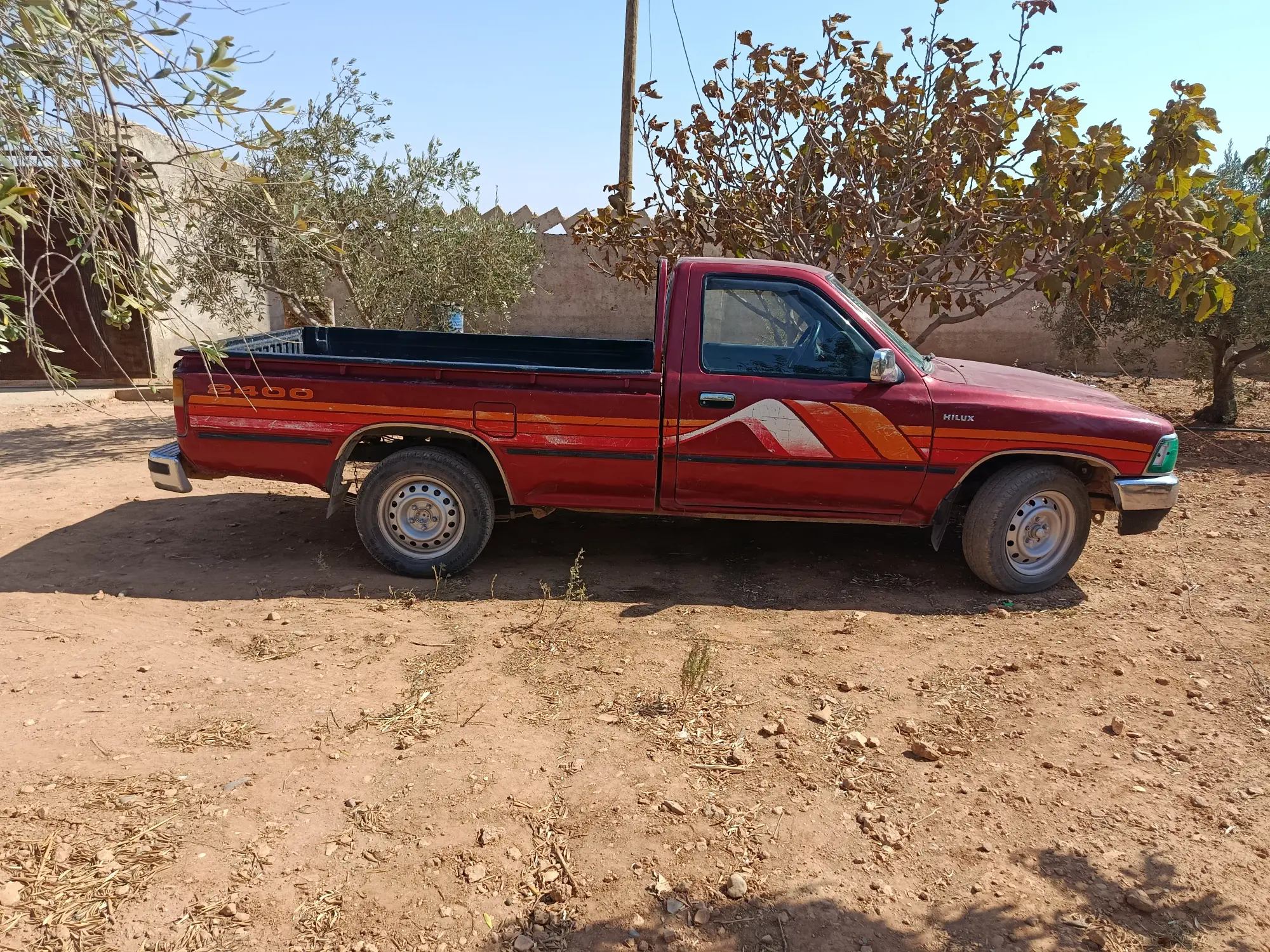 تويوتا بيك أب 1993 بحالة ممتازة - صورة 2