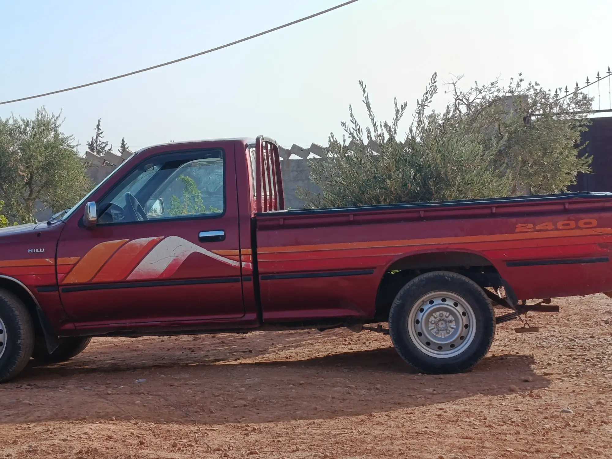 تويوتا بيك أب 1993 بحالة ممتازة - صورة 4