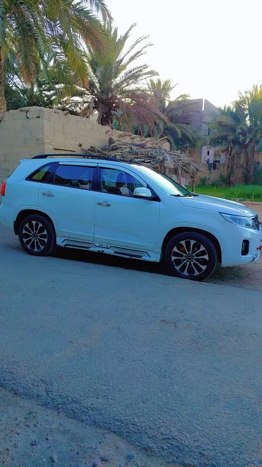 كيا سورينتو 2014 بحالة ممتازة